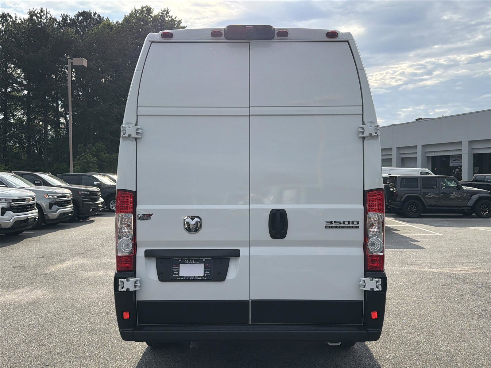 Used 2025 RAM ProMaster 3500 FWD image 6