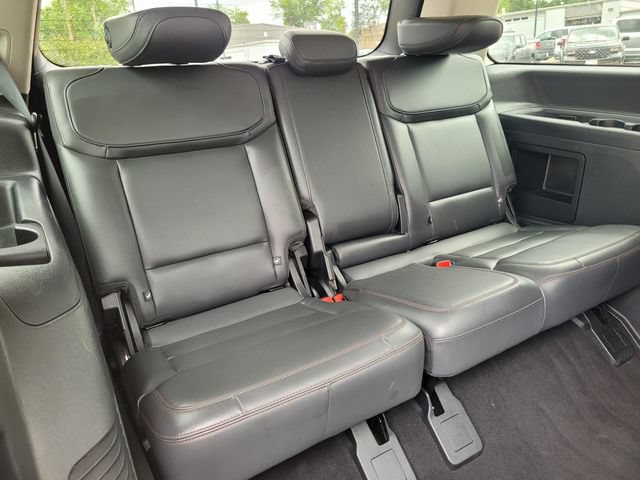 Used 2025 Ford Expedition Active RWD image 14