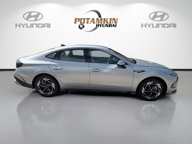 New 2026 Hyundai Sonata SEL image 4