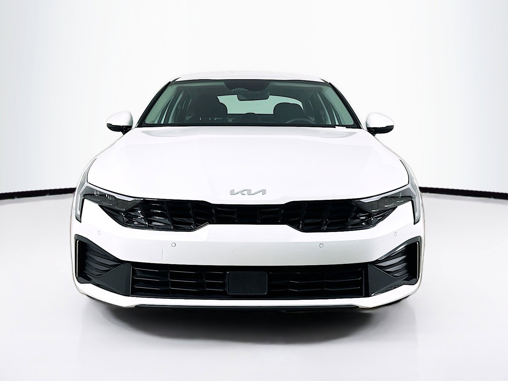 Used 2025 Kia K5 LXS image 2