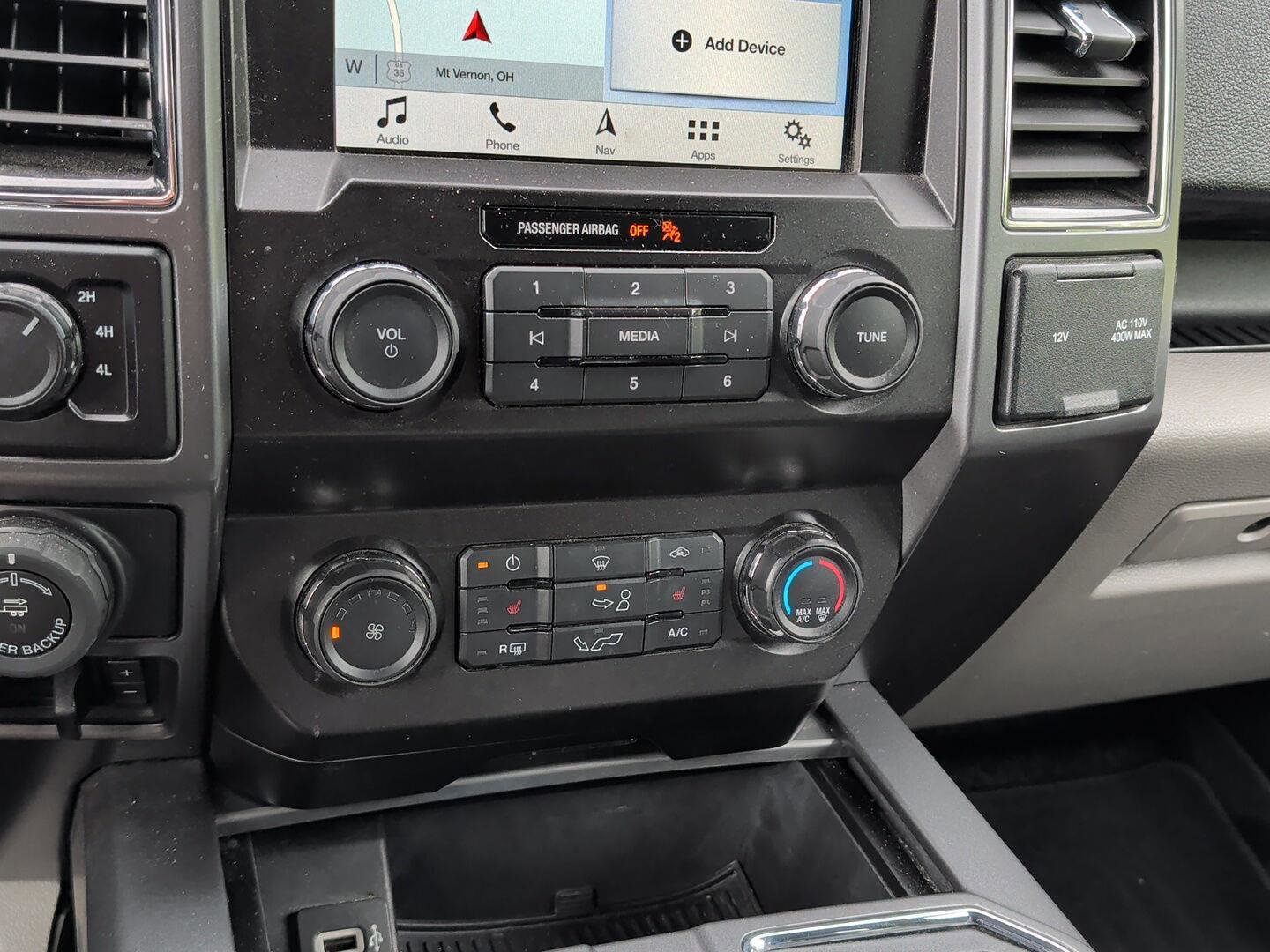 Used 2019 Ford F150 XLT w/ Equipment Group 302A Luxury AWD/4WD image 19