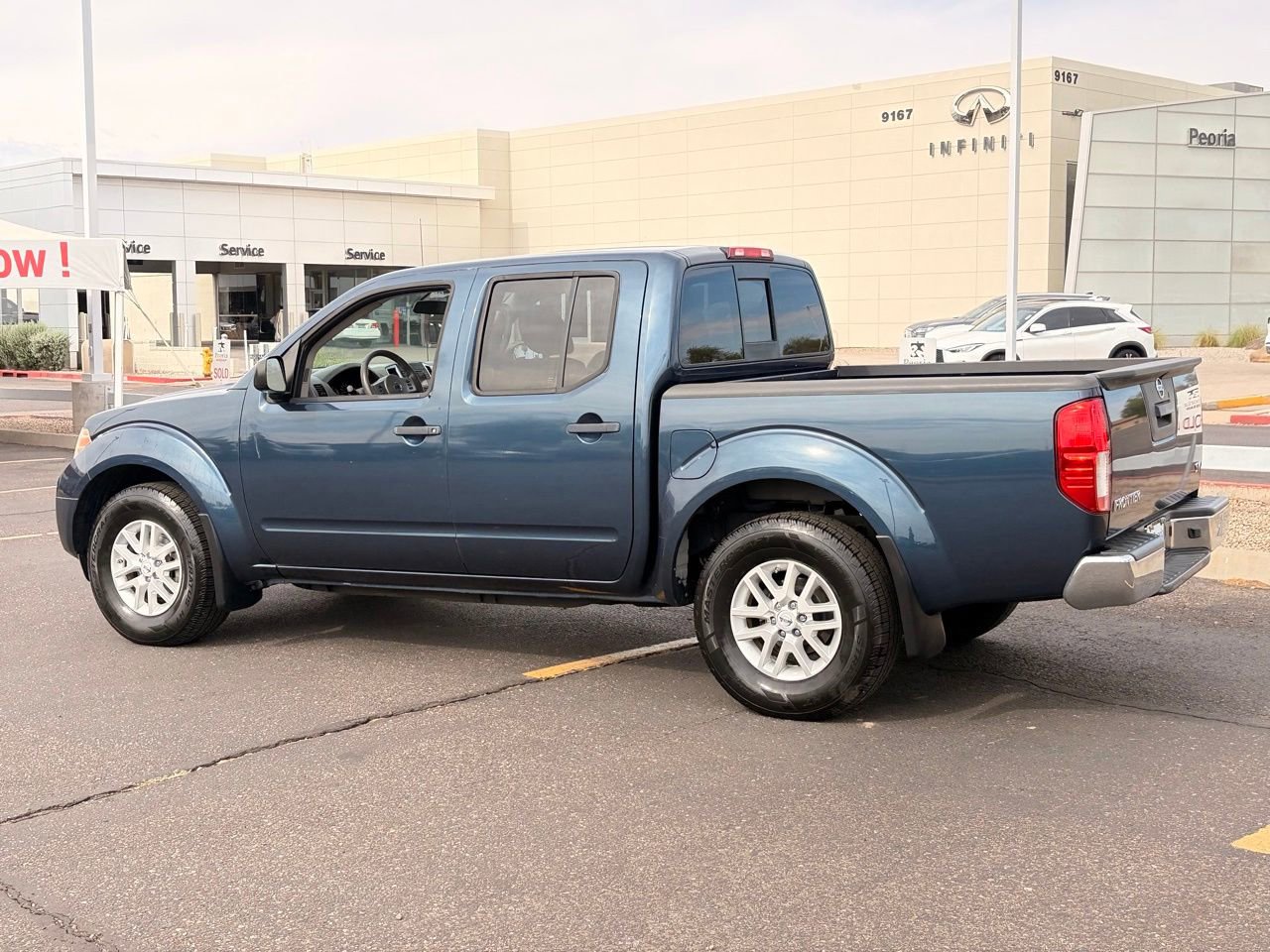 Used 2018 Nissan Frontier SV RWD image 4