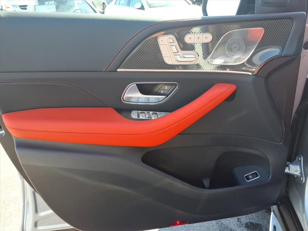 New 2026 Mercedes-Benz GLE 53 AMG 4MATIC Coupe image 11