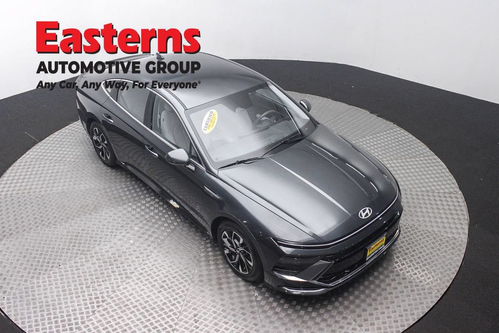 Used 2024 Hyundai Sonata SEL FWD image 3