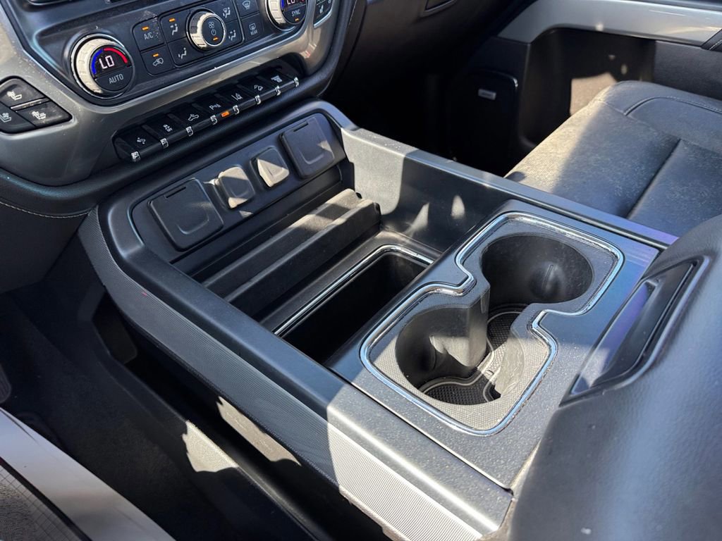 Used 2018 Chevrolet Silverado 2500 LTZ w/ Duramax Plus Package AWD/4WD image 35