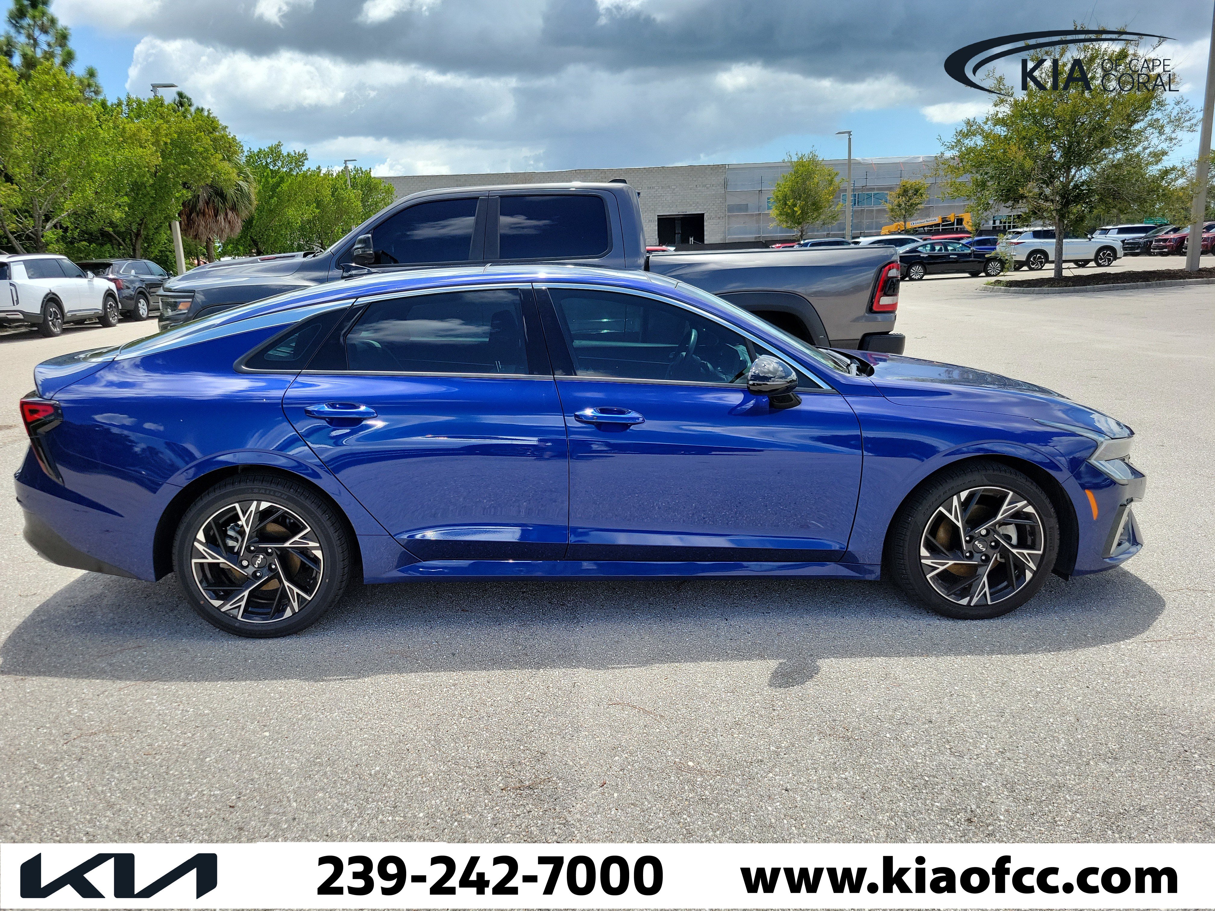 Used 2025 Kia K5 GT-Line w/ GT-Line Premium Package FWD image 10