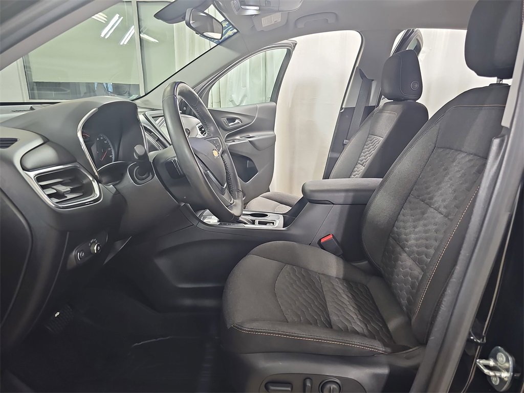 Certified 2018 Chevrolet Equinox LT image 19