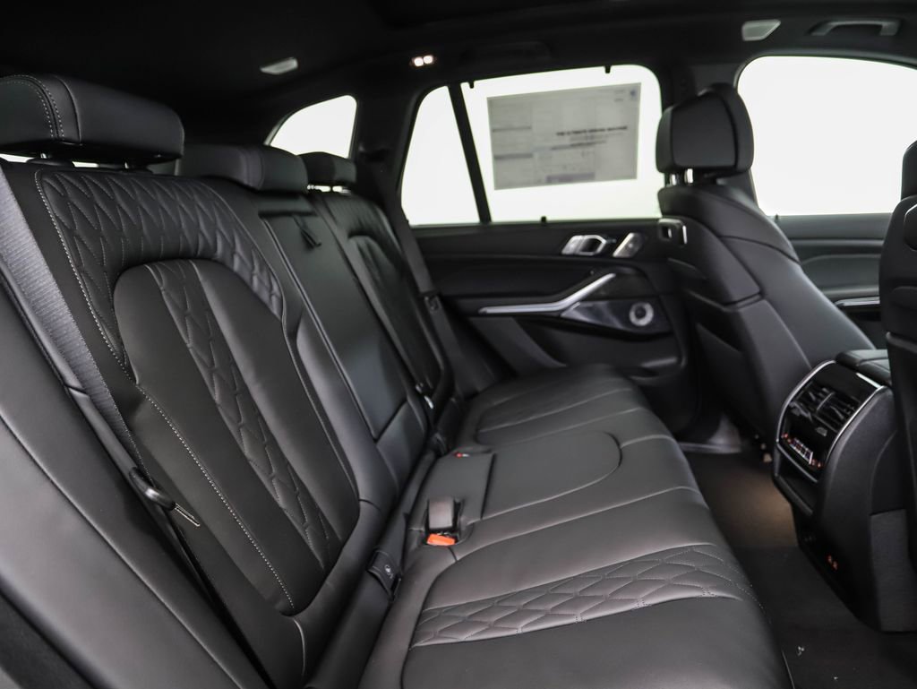 New 2026 BMW X5 M60i image 26
