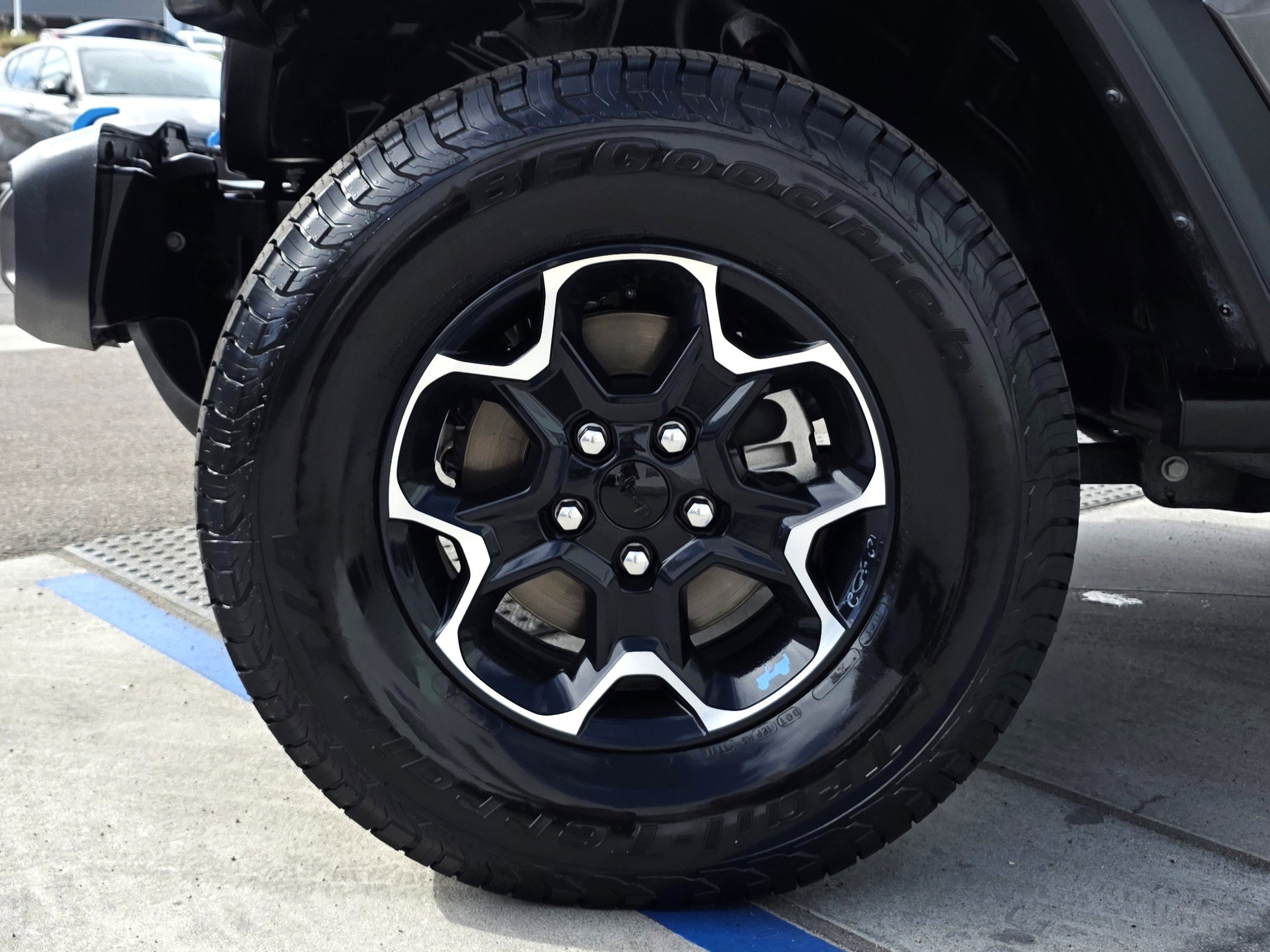 Certified 2023 Jeep Wrangler Unlimited Rubicon 4xe w/ Cold Weather Group image 9