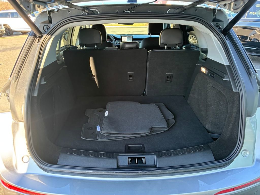 Certified 2022 Lincoln Corsair AWD w/ Equipment Group 101A image 5