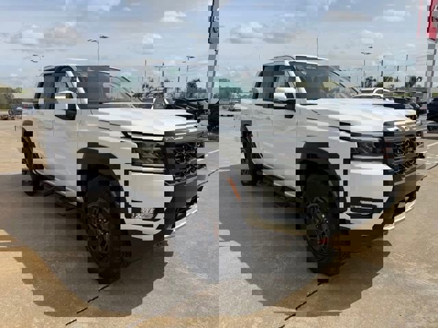 New 2026 Nissan Frontier Pro-X image 7
