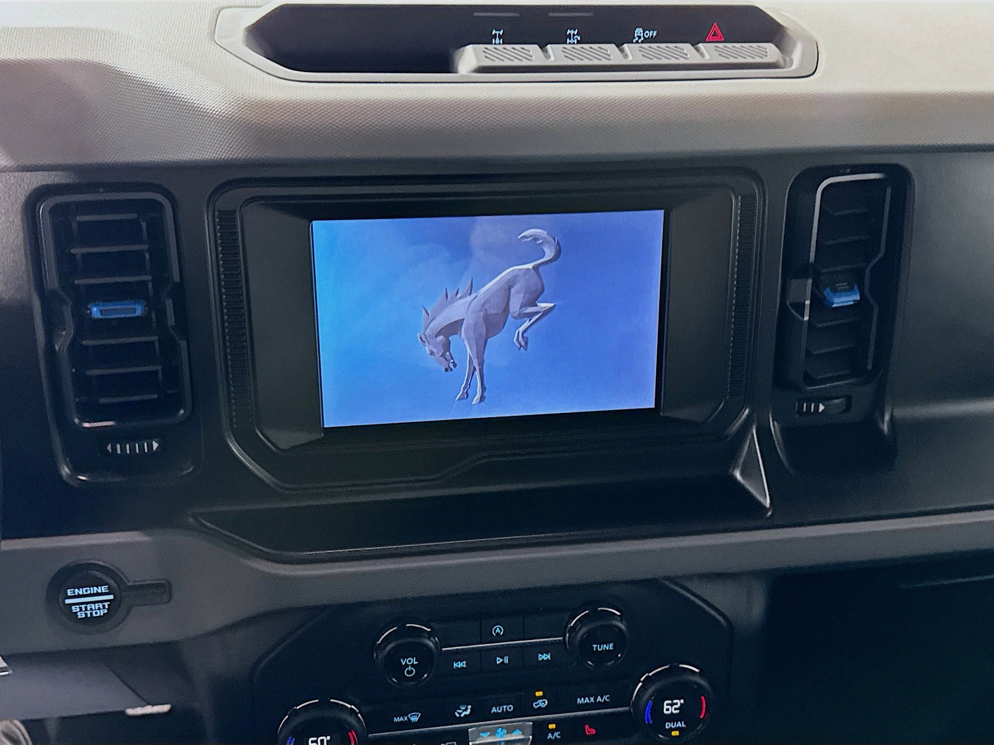 Used 2023 Ford Bronco Black Diamond image 18