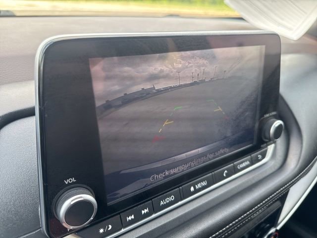 Used 2023 Nissan Rogue SV FWD image 13