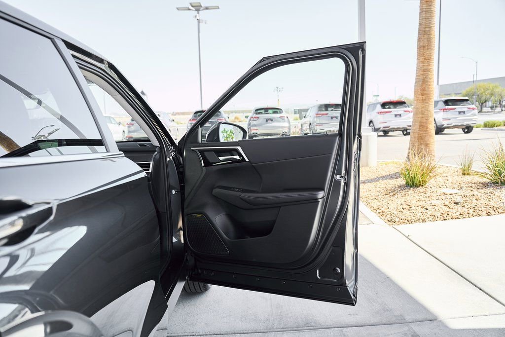 New 2026 Mitsubishi Outlander SE FWD image 12