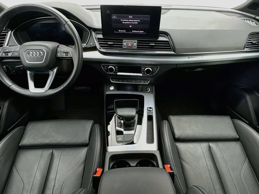 Used 2023 Audi Q5 2.0T Premium Plus w/ Premium Plus Package AWD/4WD image 13