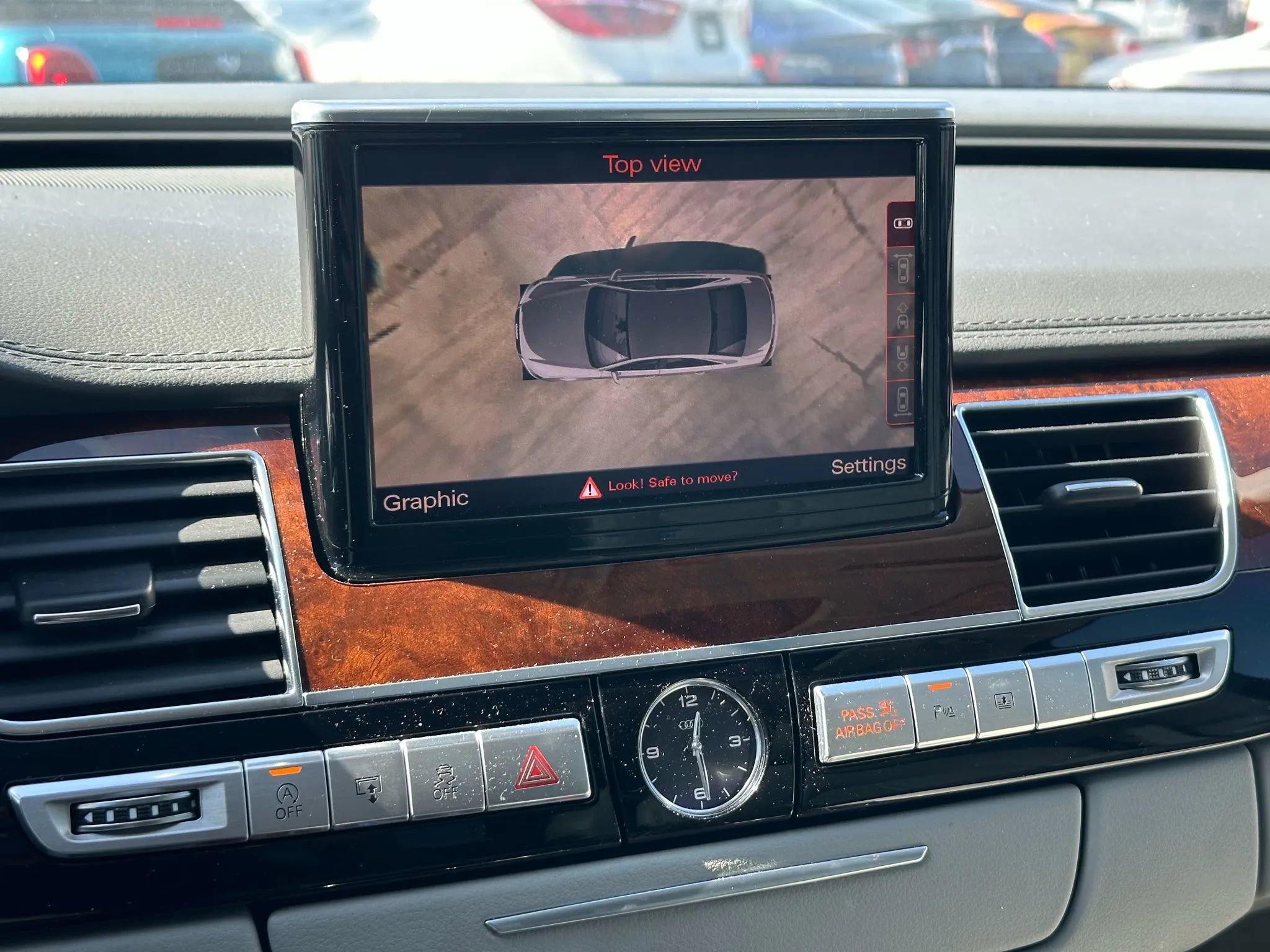 Used 2014 Audi A8 L 4.0T image 40