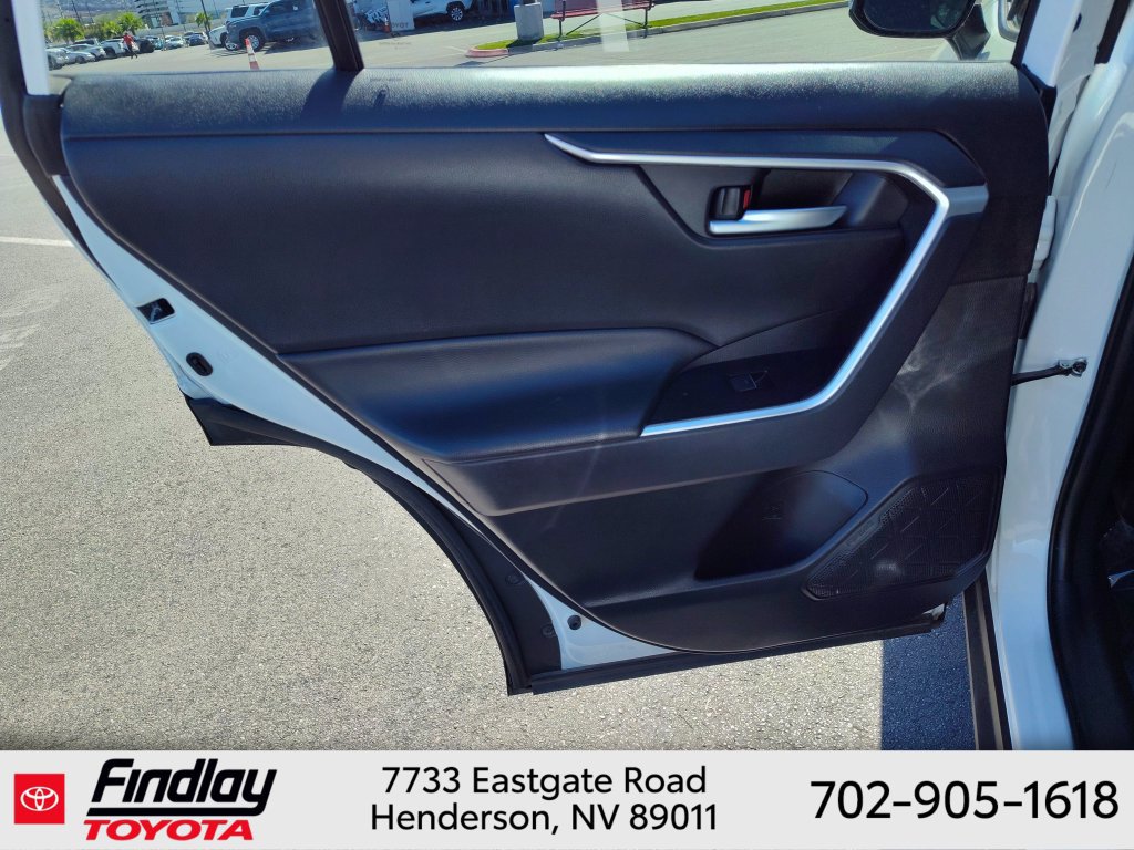 Used 2021 Toyota RAV4 Limited AWD/4WD image 17