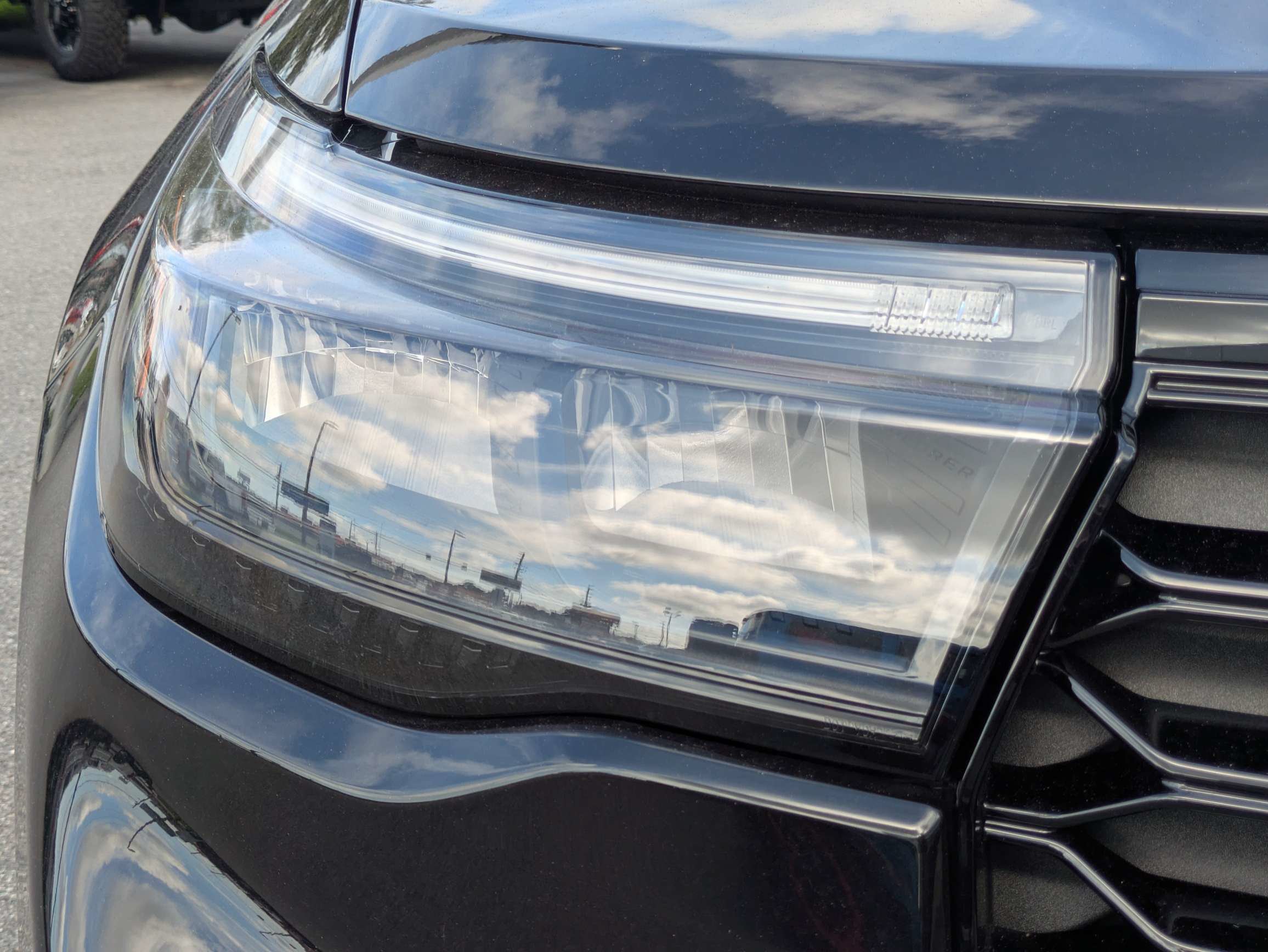 New 2026 Ford Explorer ST-Line RWD image 10