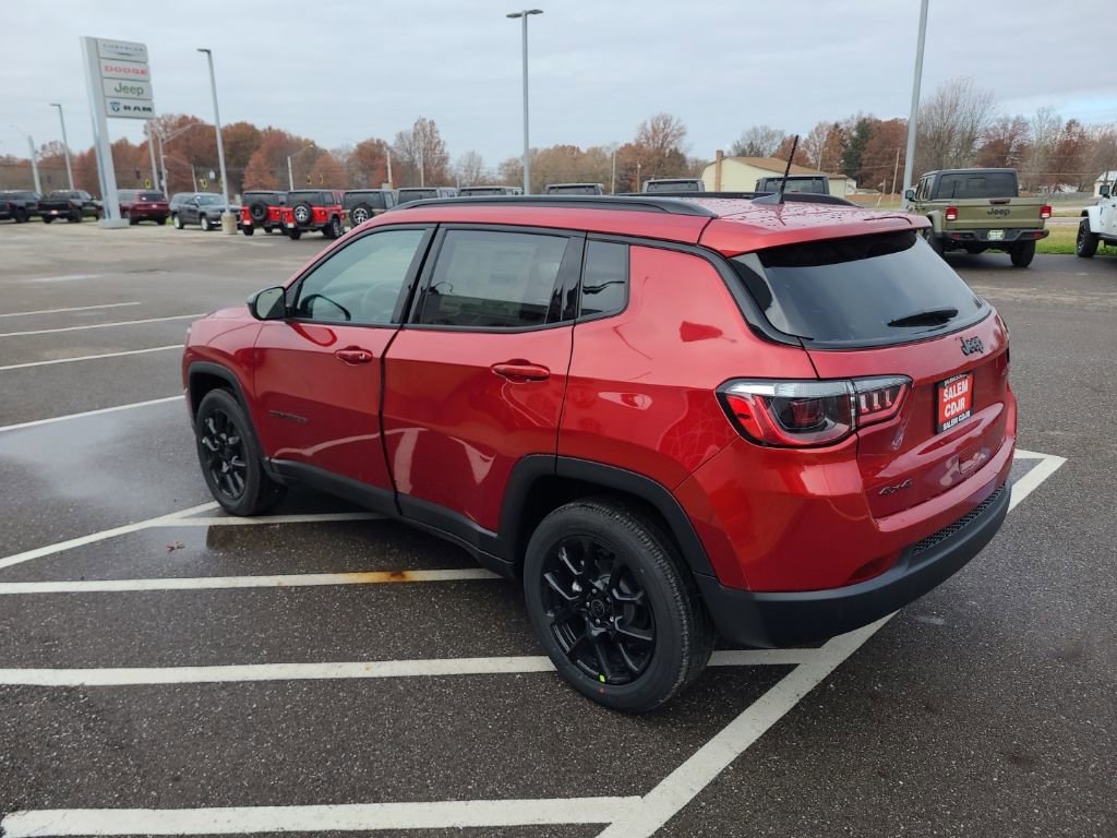 New 2026 Jeep Compass Latitude w/ Sun and Sound Group image 12