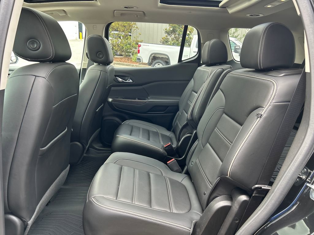 Used 2023 GMC Acadia Denali w/ Black Diamond Edition FWD image 14