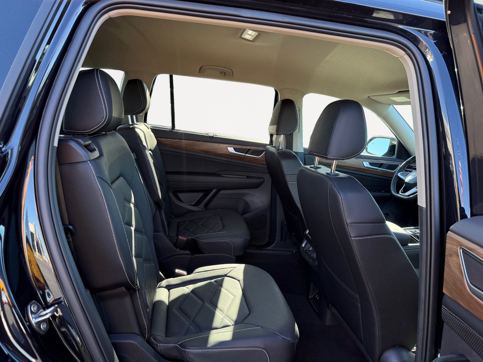 New 2026 Volkswagen Atlas SE AWD/4WD image 18