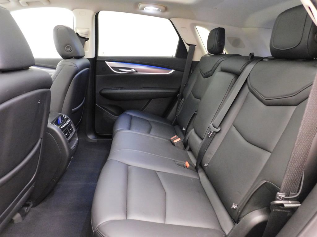 Used 2019 Cadillac XT5 Premium Luxury image 16