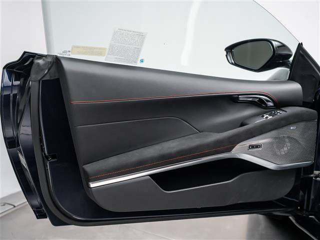 Used 2025 Lotus Emira RWD image 17