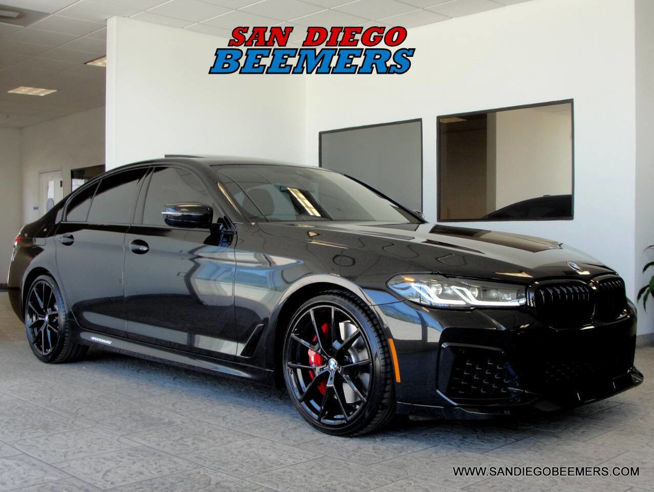 Used 2023 BMW 540i w/ M Sport Package RWD image 20
