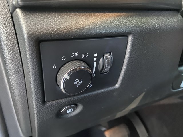 Used 2021 Jeep Grand Cherokee Laredo X AWD/4WD image 21