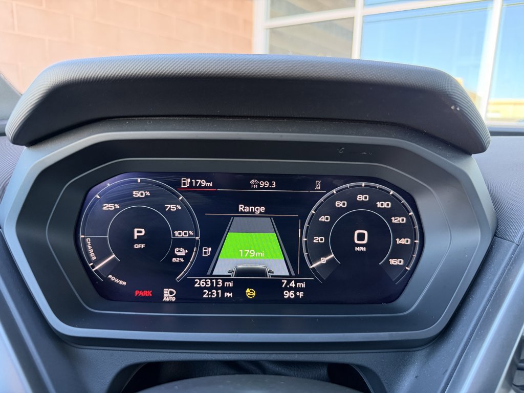 Used 2024 Audi Q4 e-tron Premium w/ Convenience Package image 18