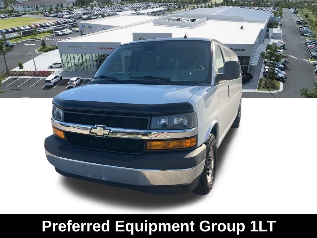 Used 2019 Chevrolet Express 3500 LT w/ LT Preferred Equipment Group image 3