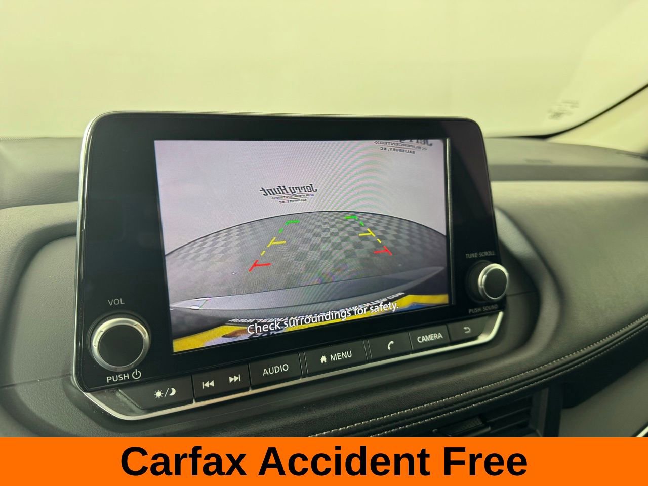 Used 2024 Nissan Rogue S image 3