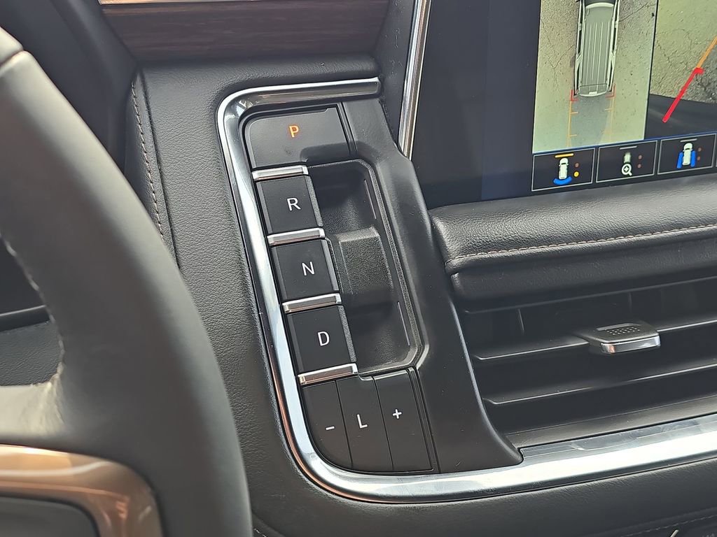 Used 2022 Chevrolet Tahoe High Country image 28