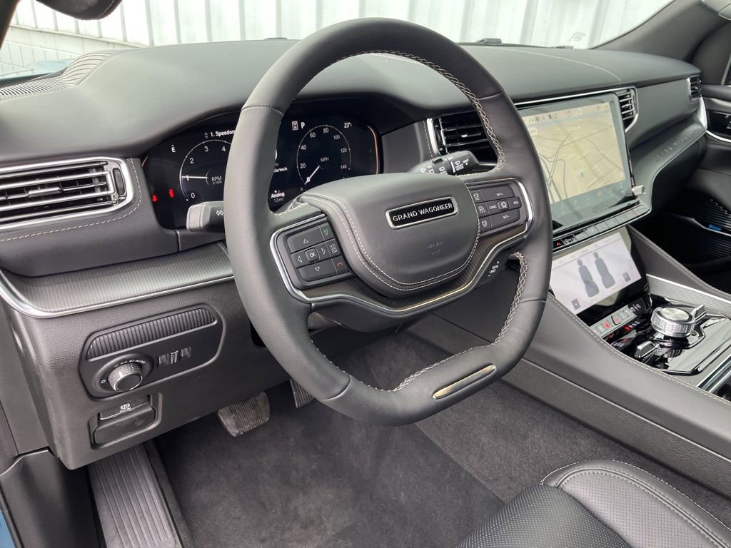 New 2026 Jeep Grand Wagoneer Summit image 3