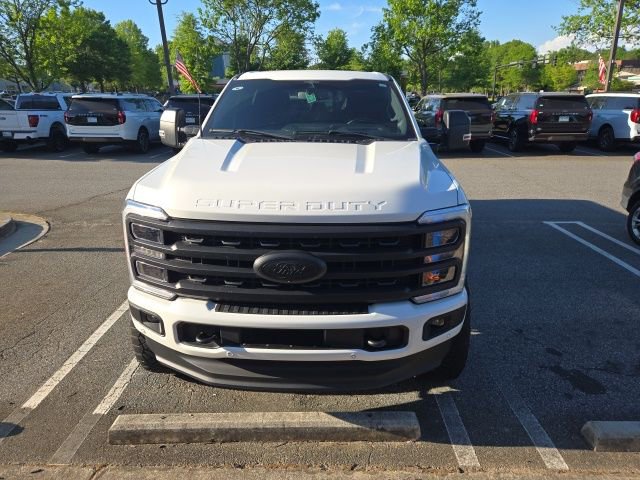 Used 2023 Ford F250 Platinum w/ FX4 Off-Road Package image 3