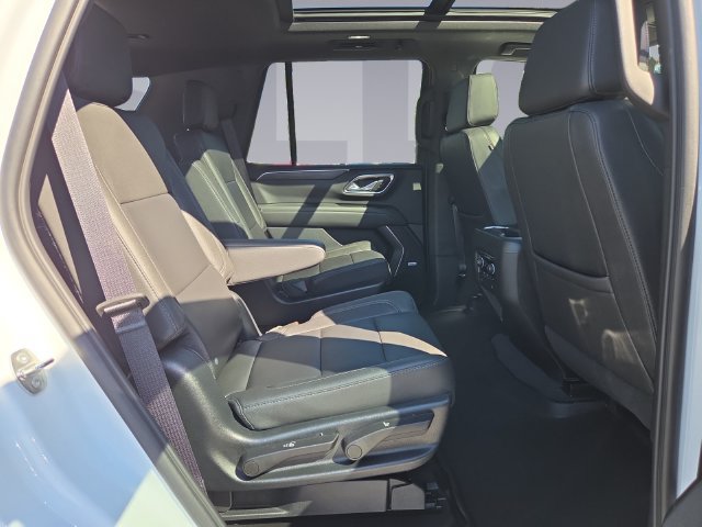Used 2023 Chevrolet Tahoe LT w/ LT Signature Plus Package AWD/4WD image 18