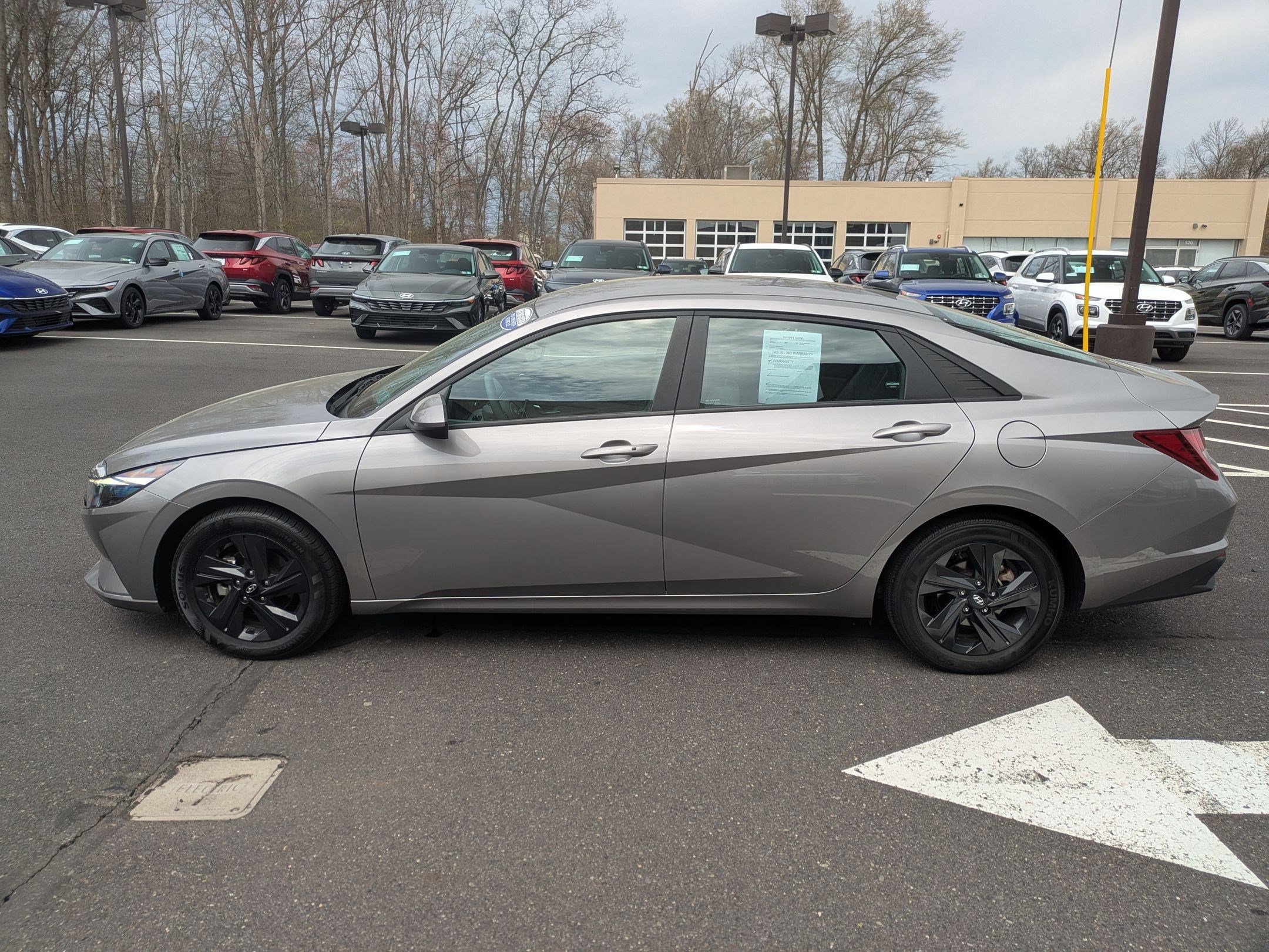 Certified 2023 Hyundai Elantra SEL FWD image 8