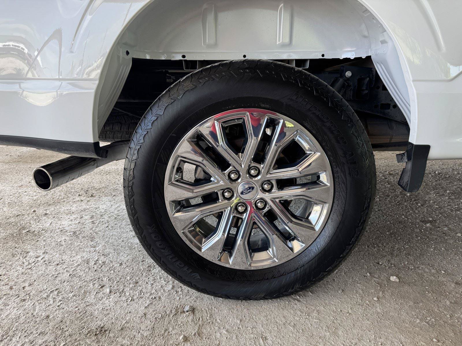 Used 2024 Ford F150 Lariat w/ Tow/Haul Package AWD/4WD image 49