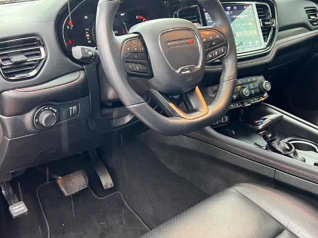 Used 2025 Dodge Durango GT AWD/4WD image 18