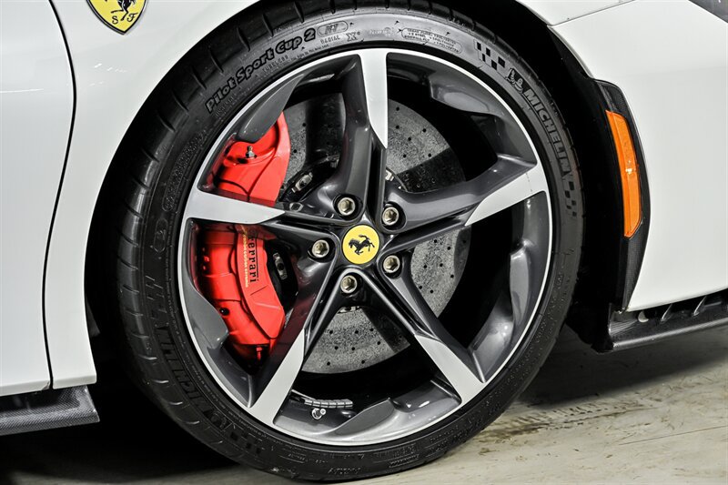 Used 2023 Ferrari SF90 Spider AWD/4WD image 12