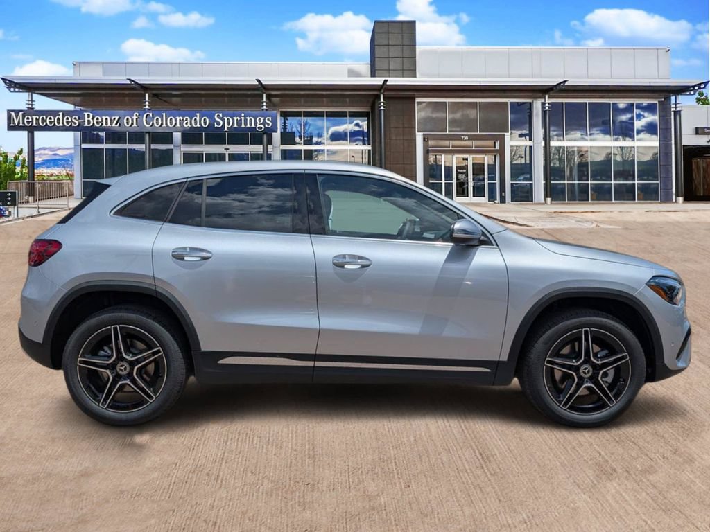 New 2026 Mercedes-Benz GLA 250 4MATIC image 4
