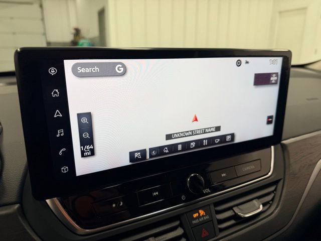 Used 2023 Nissan Altima 2.5 SV w/ SV Premium Package image 15