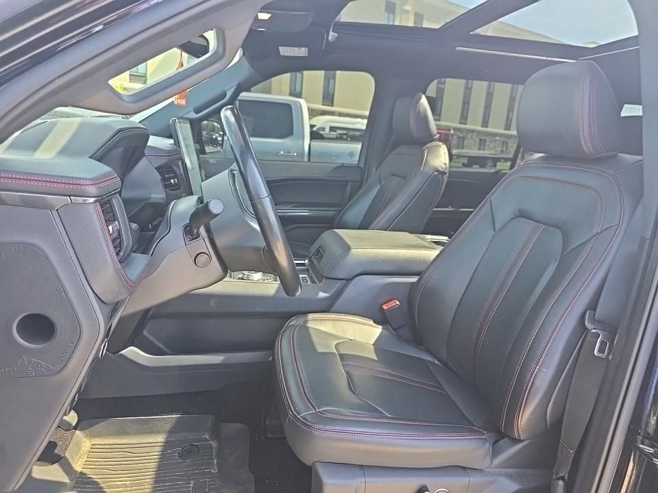 Certified 2023 Ford Expedition Limited AWD/4WD image 3