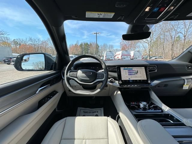New 2026 Jeep Grand Wagoneer Limited w/ Convenience Group I AWD/4WD image 14