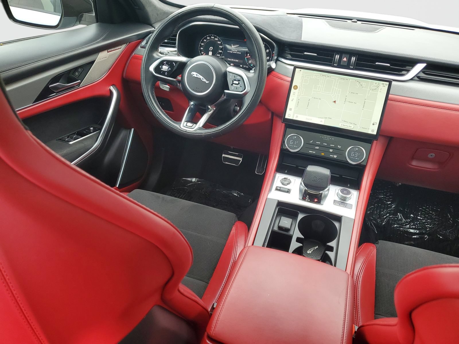 Used 2023 Jaguar F-PACE SVR AWD/4WD image 12