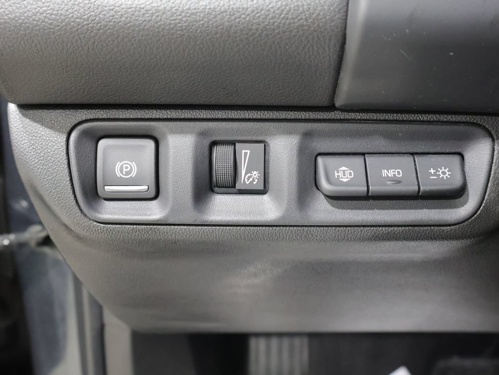 Used 2020 GMC Acadia Denali w/ Technology Package AWD/4WD image 31