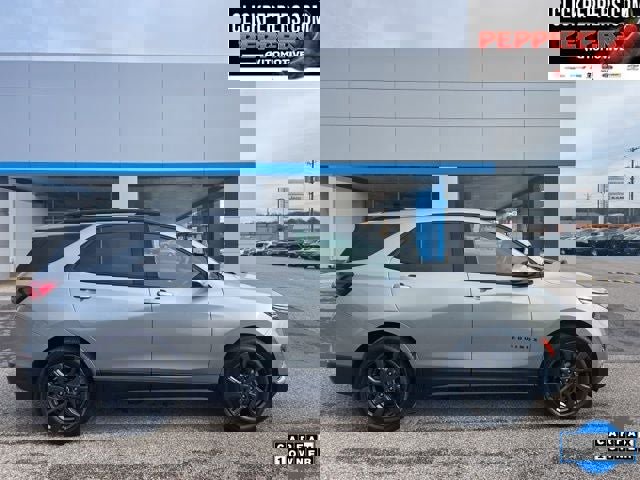 Used 2023 Chevrolet Equinox RS w/ LPO, Floor Liner Package image 7