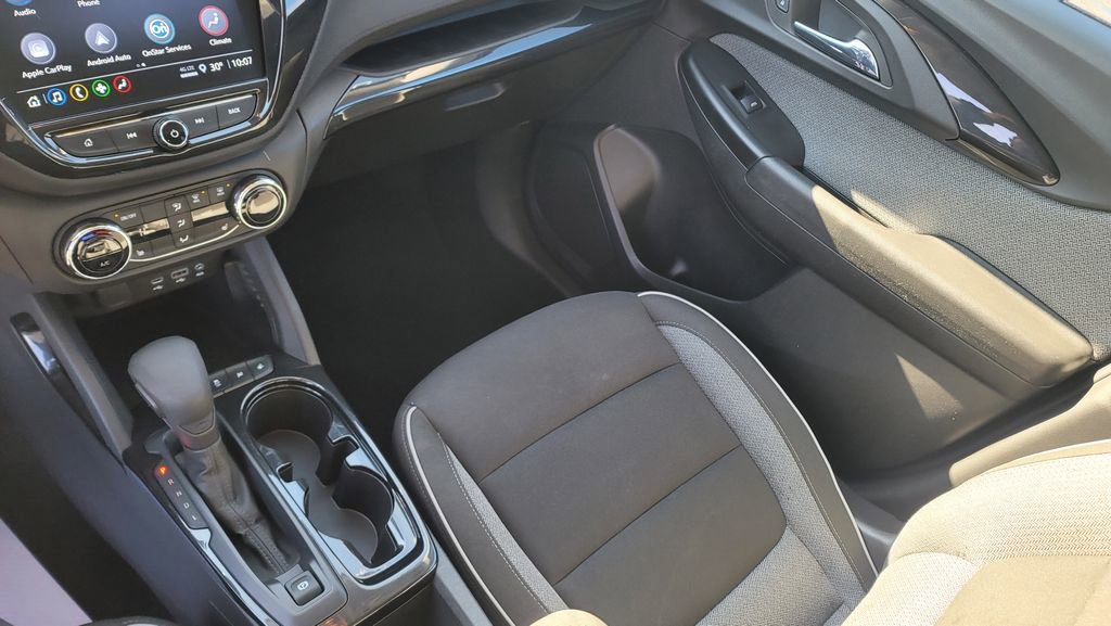 Used 2023 Chevrolet TrailBlazer LT w/ Convenience Package image 23