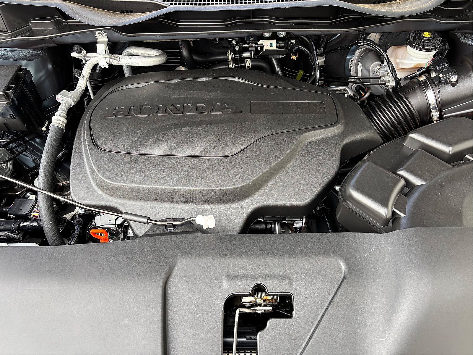 Certified 2025 Honda Odyssey EX-L image 9