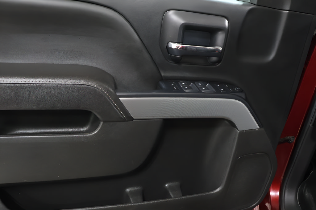 Used 2017 Chevrolet Silverado 1500 LT w/ All Star Edition AWD/4WD image 20